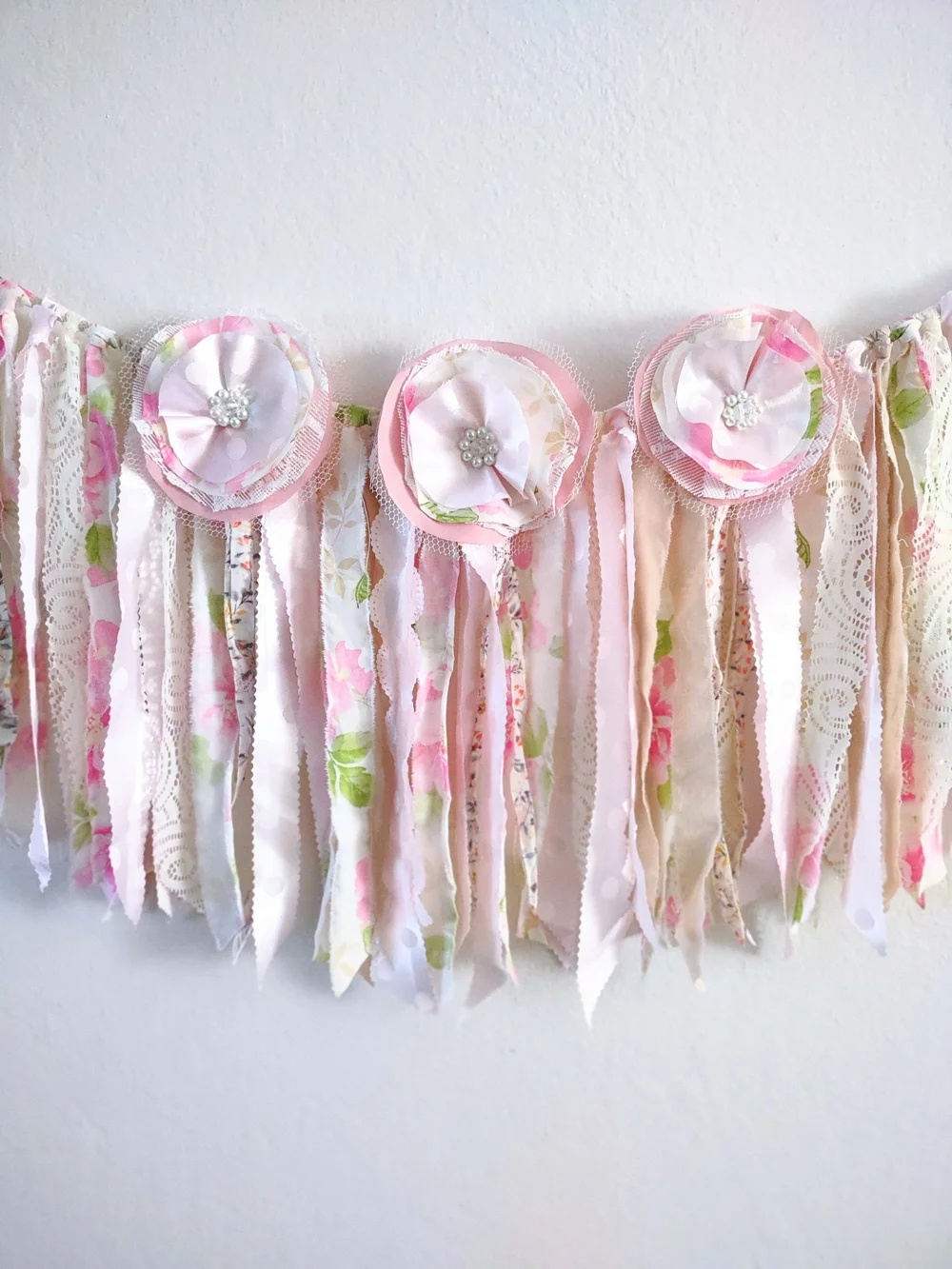 Shabby Chic Boho Primitive Rosette Fabric Lace Garland